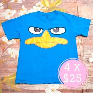 ⭐️ Phineas and Ferb tee